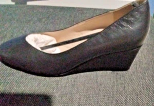 florsheim jour black ladies wedge heels size 8 - Picture 1 of 7