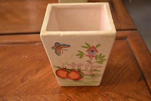 Painted indoor ceramic flower vase. - Picture 1 of 3