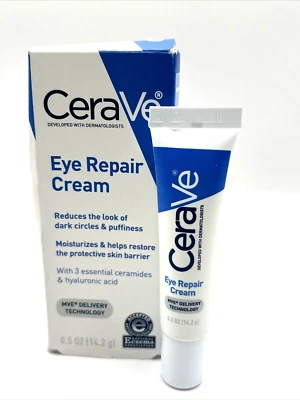 Crema reparadora de ojos CeraVe para ojeras e hinchazón 0,5 oz, tecnología de entrega MVE Foto 1 de 3