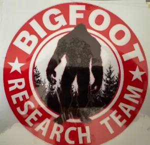 DECALCOMANIA BIGFOOT SASQUATCH, LAPTOP, CUSTODIA STRUMENTI DECAL 14 x 14 cm - Foto 1 di 1
