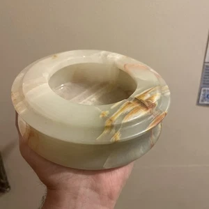 Marble Ashtray. Light Green 6 In Diameter. Vintage - Picture 1 of 4