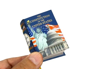 The Constitution of the United States mini book 2.50" H in English and Spanish - Picture 1 of 7