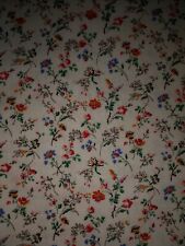 Tiny Calico Roses, Summer Dress Fabric, Floral Fabric, Quilting Material, Cotton