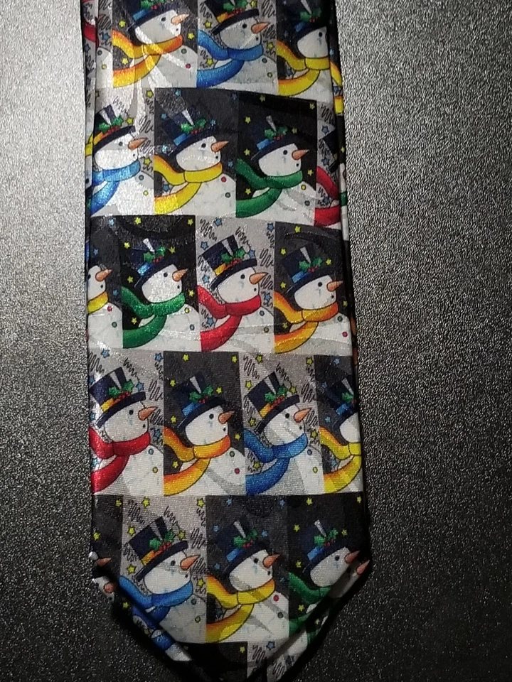 ⛄ VENTA DE NAVIDAD TEMPRANA Muñecos de nieve con bufandas de colores Corbata para hombre  Foto 1 de 2