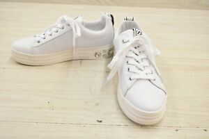 Guess Rivet Comfort Sneakers, Women's Size 9 M, White NEW
