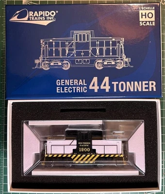 HO Scale Rapido #48524 GE 44 Tonner, Southern Pacific #1900 "Tiger Stripe", NIB - Image 1 of 3