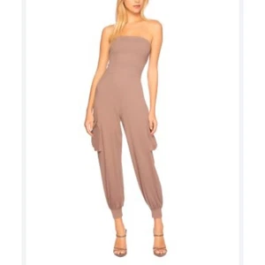Susana Monaco Tube Cargo Strapless Cuffed Ankle Jumpsuit Taupe L Utility Preppy - Bild 1 von 5