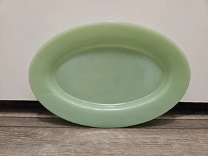 FIRE KING JADEITE RESTAURANT WARE OVAL PLATE 9.5x6.25 NOT RIBBED - Picture 1 of 10