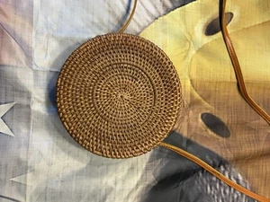 Round Woven Rattan Crossbody Shoulder Bag Straw Wicker Purse - Picture 1 of 6