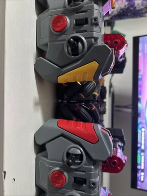 Laser Battle Hunters Remote Control Tanks With Inferred Cannons. - Image 1 of 4