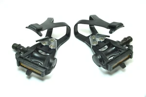 WELLGO LU-208 ROAD TOUR GRAVEL CROSS BICYCLE PEDALS AND TOE CLIPS 9/16 X 20 TPI - Picture 1 of 4