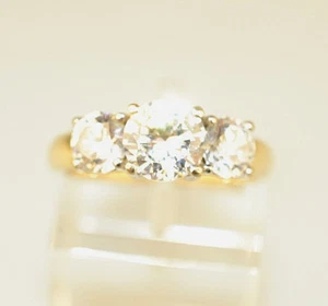 14K YELLOW & WHITE GOLD 1.8 CT TW 3 STONE ROUND CZ ENGAGEMENT RING SIZE 6 - Picture 1 of 6