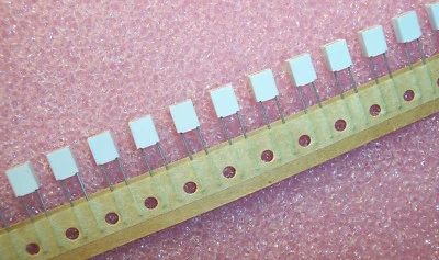 QTY (100) .33uf 63V 5% NON-POLAR METALLIZED POLYESTER BOX FILM 185-334J63RHA - Image 1 of 3