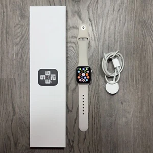 Apple Watch SE 2nd Generation - GPS - 40mm - Silver - 99% BH - Zdjęcie 1 z 10