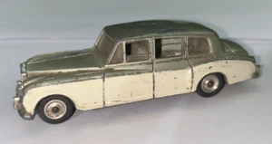 Dinky 198 Rolls Royce Phantom V for Restoration all Original RM1456 - Picture 1 of 6
