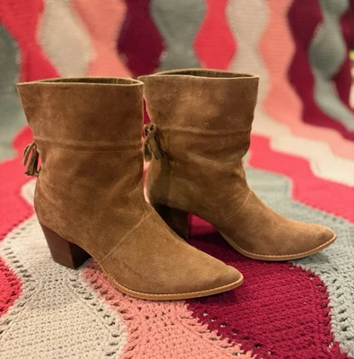 Sole Society Adela 棕色麂皮绒流苏尖头毛巾靴 10 码 — 第 1/4 张图片