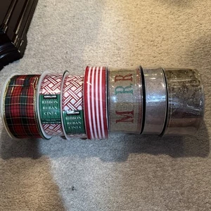 Christmas Ribbon LOT OF 7 4 Rolls 1.5 And 3 Rolls 2.5 Kirkland And Members Mark - Picture 1 of 18