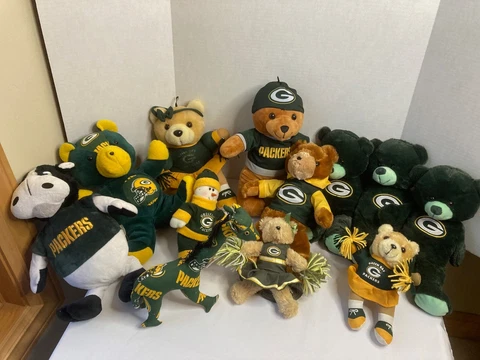 NFL Green Bay Packers Plush Animals - Lot of 12 Cover