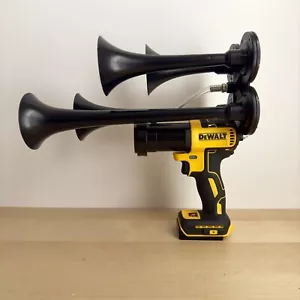 Dewalt Impact Drill Train Horn 20v - Quad Trumpet - Compressor Driven Loud - Picture 1 of 7