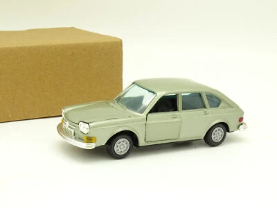 Gama Sb 1/43 - VW 411 E Grigia - Immagine 1 di 2