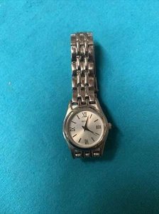 Ladies Relic Classic Designer Watch WR 30m Silver Tone Roman Numerals PR 6058  - Picture 1 of 9