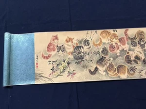 Old Chinese Antique Scroll Painting "Group of cats playing" By Wang Xuetao王雪涛 群猫 - Picture 1 of 11