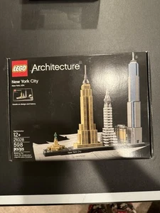 LEGO Architecture New York City Skyline Building Set 21028 - Picture 1 of 2