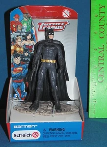DC Justice League Schleich 4" Batman figure - comics - Picture 1 of 3