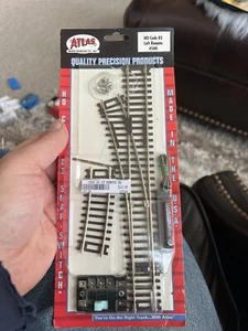 Atlas Codice 83 HO Pista Telecomando Sinistro #540 ~NUOVO~ Sigillato - Foto 1 di 5