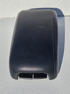 ⭐️Tapa/reposabrazos consola central deslizante Mitsubishi Outlander 2011-2014. Negro Foto 1 de 4