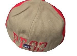 Sombrero ajustado vintage Phat Farm 7-1/2 caqui/rojo años 90 OG Hip Hop Gear - Imagen 1 de 5