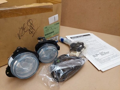Mazda 6 Front Fog Light Kit Sport Wagon G22BV7220G G22B-V7-220G Genuine NEW - Image 1 of 4