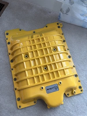 Cargador Challenger SRT Hellcat 15-23 OEM Supercargador Tapa Recubierto de Polvo Amarillo Foto 1 de 4