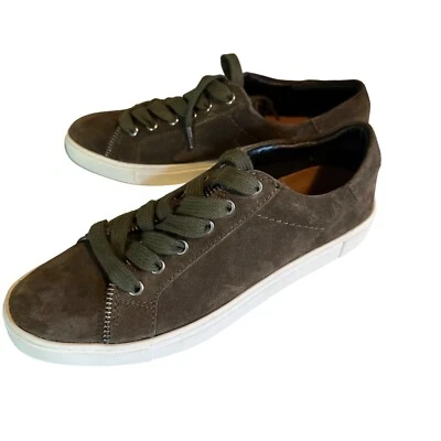 Frye and co 橄榄绿绒面革运动鞋,尺寸 7M — 第 1/4 张图片