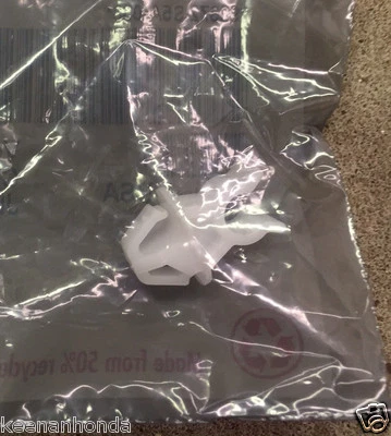 Genuine OEM Honda Civic CR-V Hood Prop Rod Holder Clip - Image 1 of 3