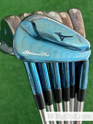 Mizuno Pro 221 Limited Edition Blue Ion Forged Iron Set - Image 1 of 4
