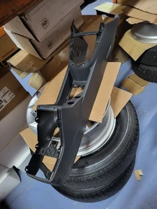 GENUINE NEW CITROEN DS3 2009 - 16 CENTRE CONSOLE 98015784ZD - Picture 1 of 2