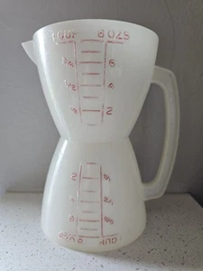 Used Vintage Tupperware Dual-Sided Measuring Cup- Because Normal Cups Are Boring - Picture 1 of 8
