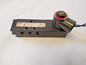 Schrader Bellows Pneumatic Solenoid Valve 410011115 - Picture 1 of 3