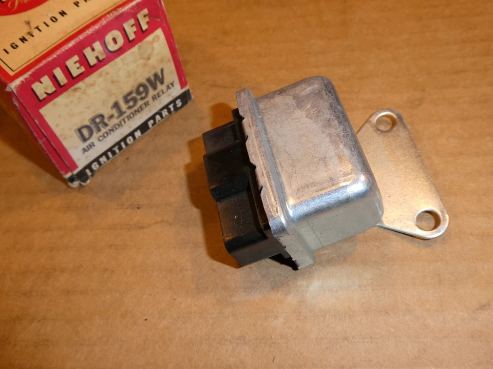 1976 - 1980 年别克雪佛兰 Olds 庞蒂亚克交流鼓风机镂空继电器美国制造 — 第 1/3 张图片