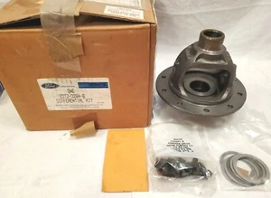 NOS OEM Ford Differential Case Kit F-150 F-250 HD 1987-1997 E3TZ-3204-G - Picture 1 of 12