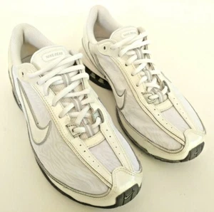 Nike Reax Revolution Womens Size 7 White Cross-fit Trail Training Running Shoes - Picture 1 of 10