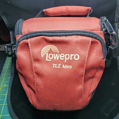 Lowepro TLZ 迷你皮套相机包红色  — 第 1/4 张图片