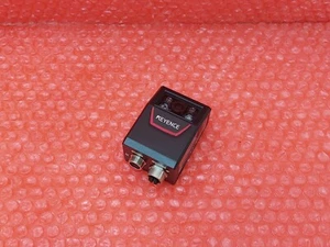 Keyence SR-750 Bar Code Scanner KCC-REM-KEY-1168A - Picture 1 of 9