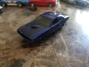 Hot Wheels ‘70 Dodge Challenger Blue Hot Wheels - Picture 1 of 6