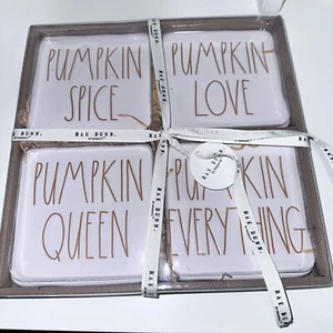 Rae Dunn Artisan Collection Set of 4 FALL PUMPKIN Coasters NEW in Package - Bild 1 von 5