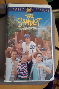The Sandlot-VHS VIDEOTAPE Baseball Kids Family Movie Fair Clamshell DENIS LEARY! - Picture 1 of 6