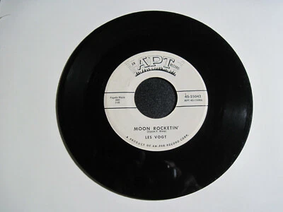 LES VOGT / THE BLAMERS / MOON ROCKETIN' / APT - PROMOTRIONAL 45 RPM RECORD  - Image 1 of 2