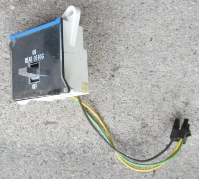 1977 - 1979 Cadillac Deville RWD Dash Rear Defog Switch Used Orig 77 78 79 - Image 1 of 3