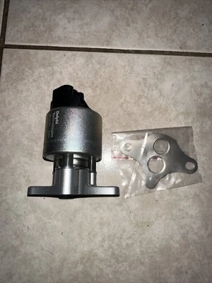 Válvula de recirculación de gases de escape (EGR) - Válvula EGR Delphi EG10176 Foto 1 de 4